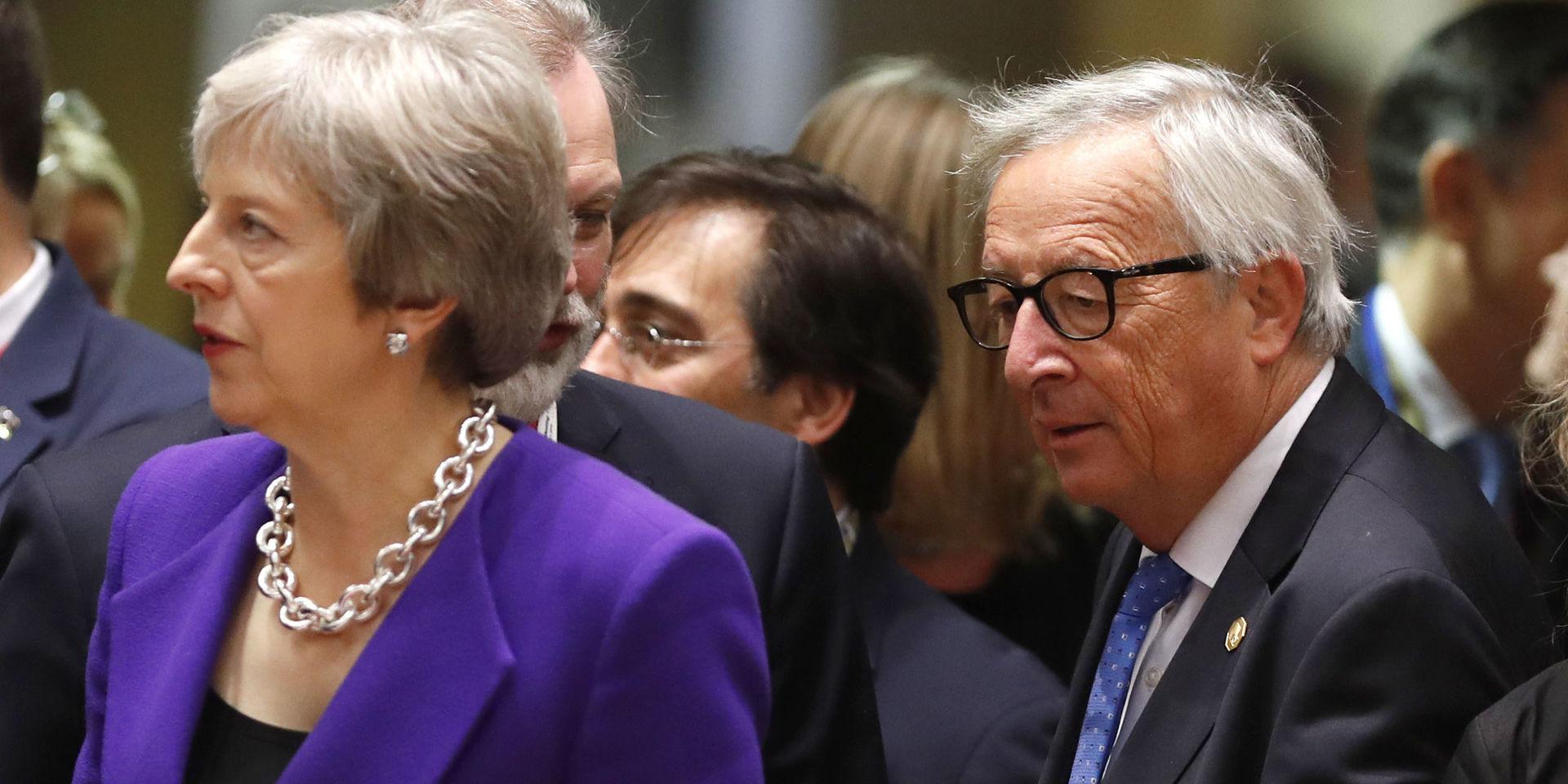 Theresa May och EU-kommisionens ordförande  Jean-Claude Juncker under torsdagens toppmöte i Bryssel.