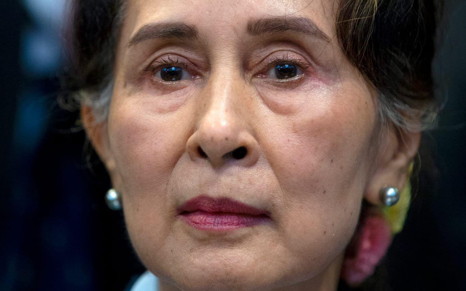 Myanmars tidigare ledare Aung San Suu Kyi ska avtjäna resten av sitt straff i husarrest. Bilden är tagen 2019.