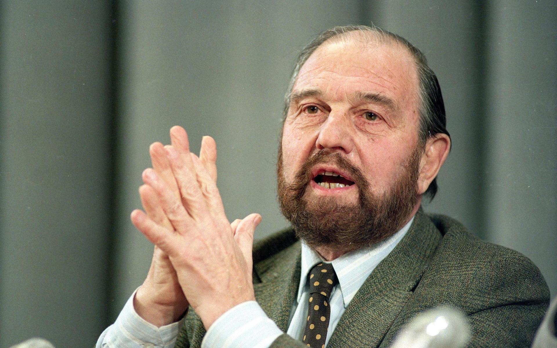 George Blake på en presskonferens i Moskva 1992. Arkivbild.