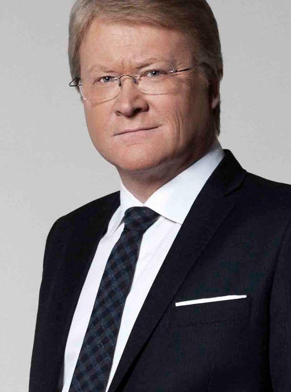 
    <strong>Lars Adaktusson </strong>(KD)
    <br> Europa-parlamentariker
   </br>