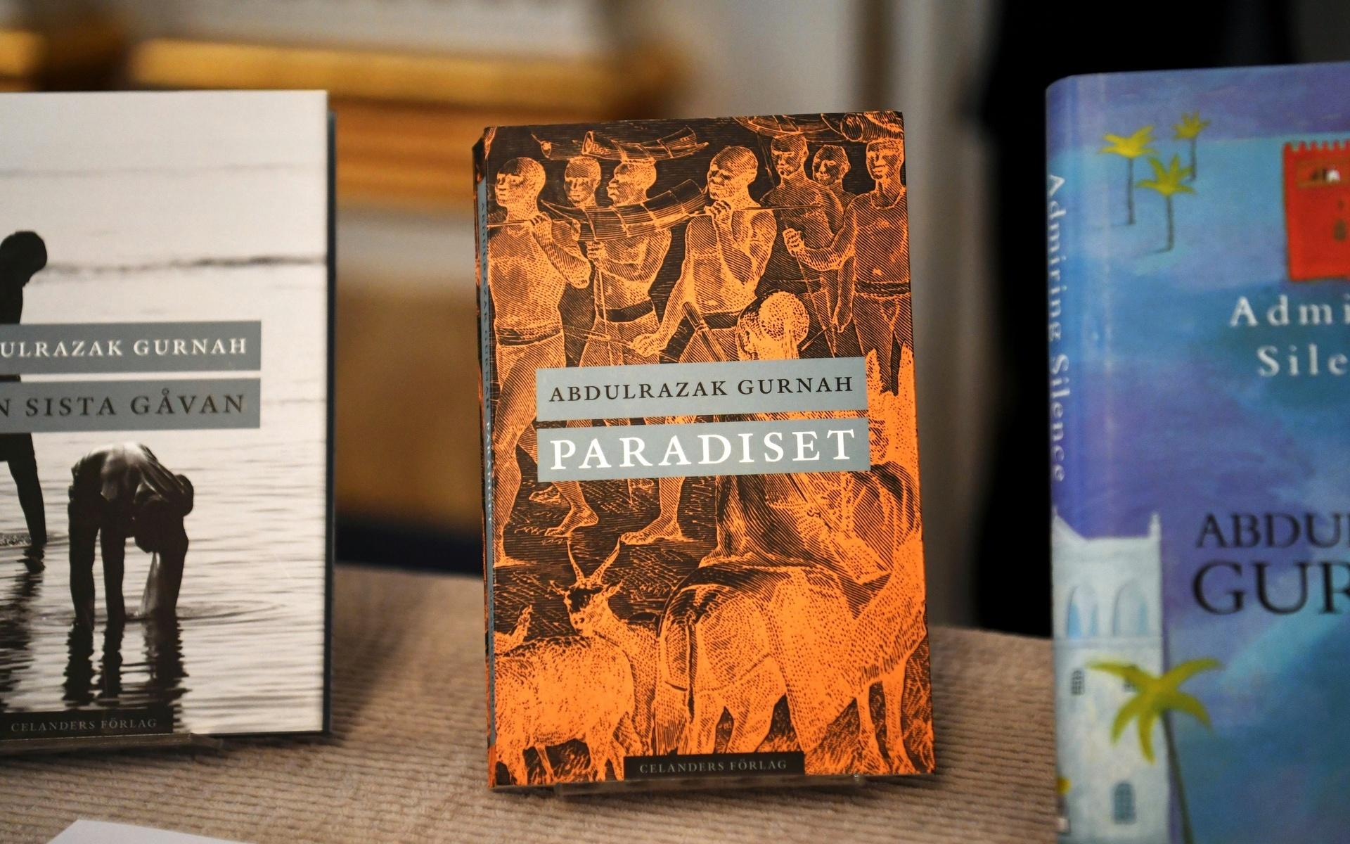 Böcker skrivna av Nobelpristagaren Abdulrazak Gurnah. Han har publicerat ett tiotal romaner och ett antal noveller, varav två är översatta till svenska,  ”Paradiset” (2012) och ”Den sista gåvan” (2015). 