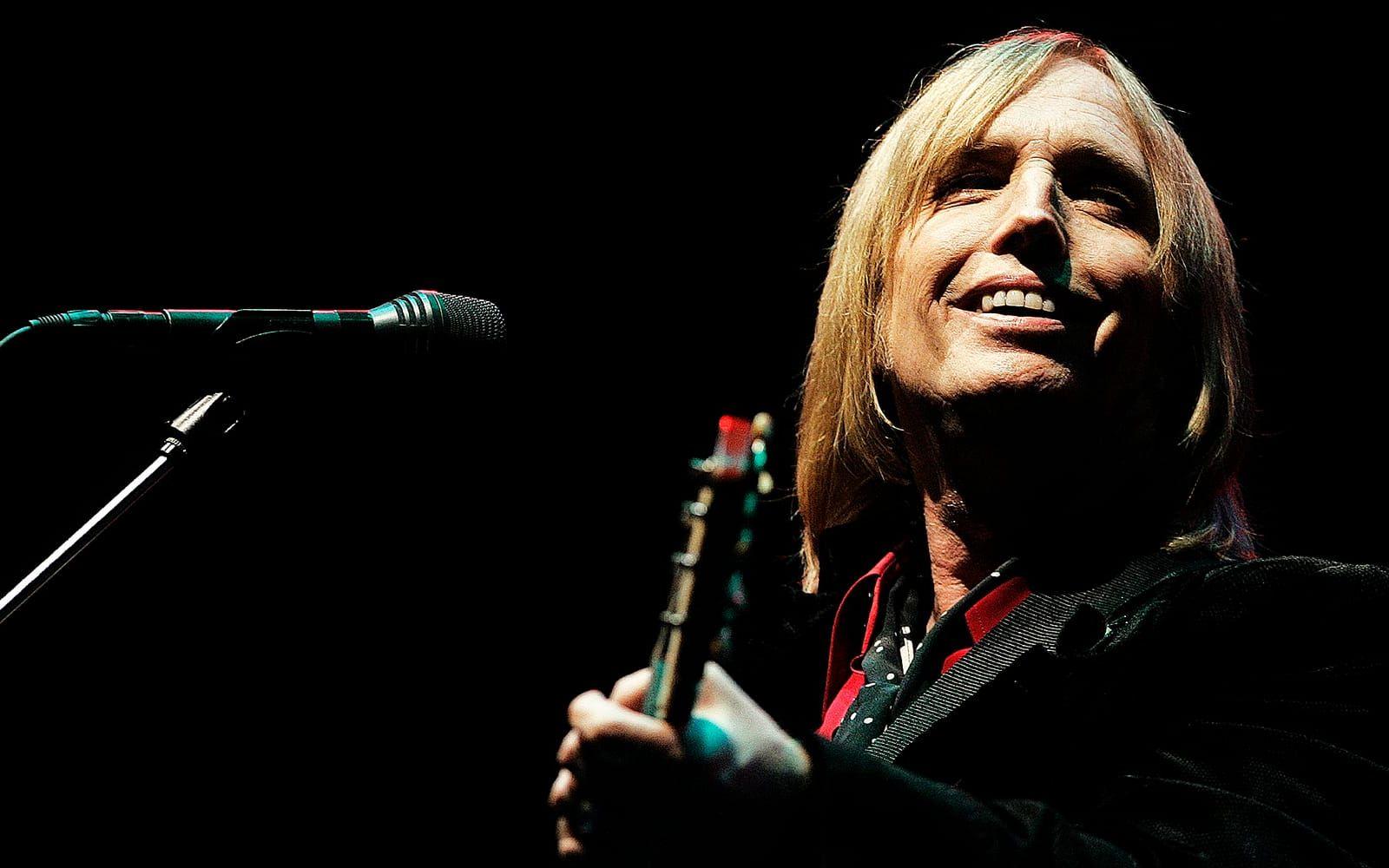 Tom Petty under Bonnaroo-festivalen 2006. FOTO: Mark Humphrey/AP

