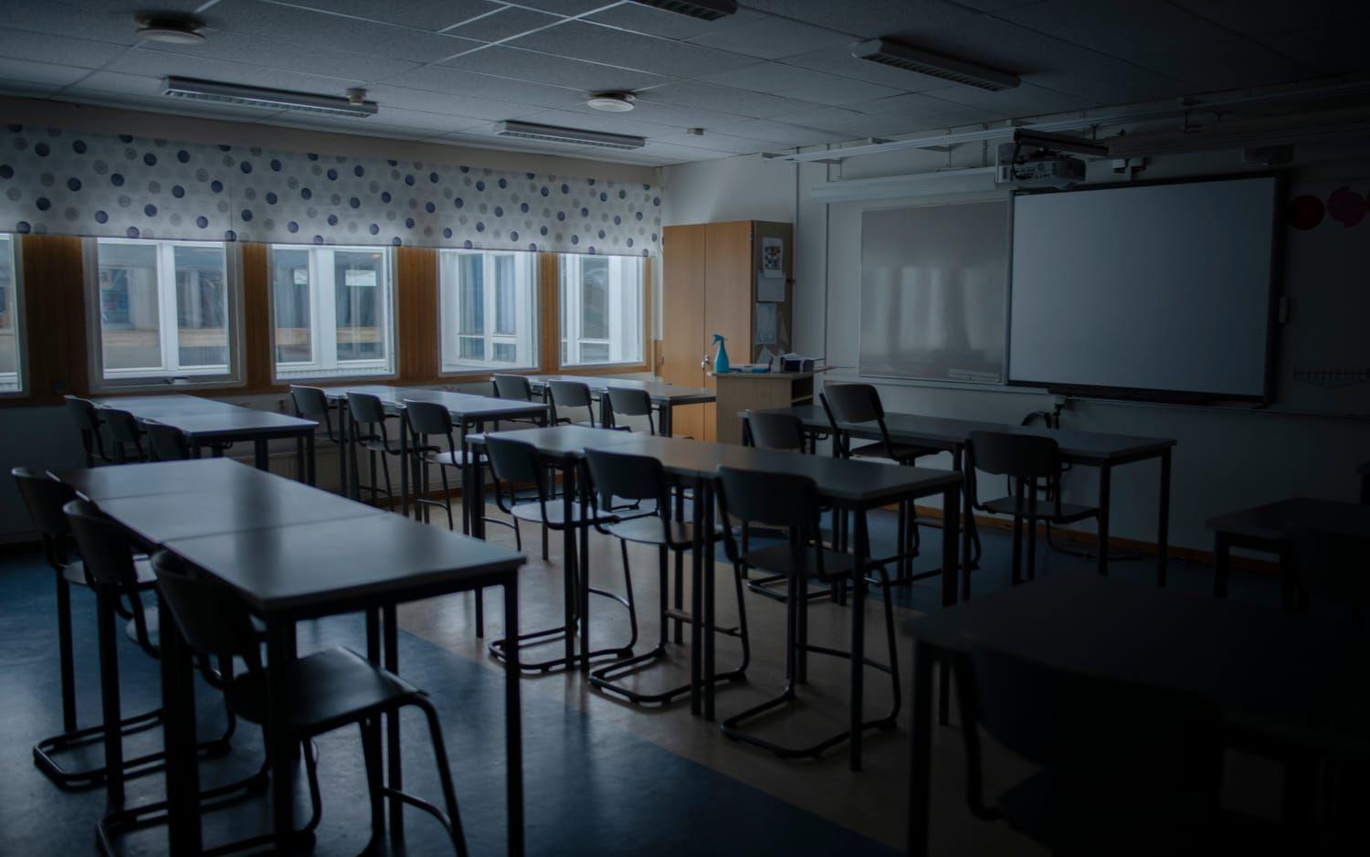 Klassrummen var tomma på Häggvallskolan under måndagen. 