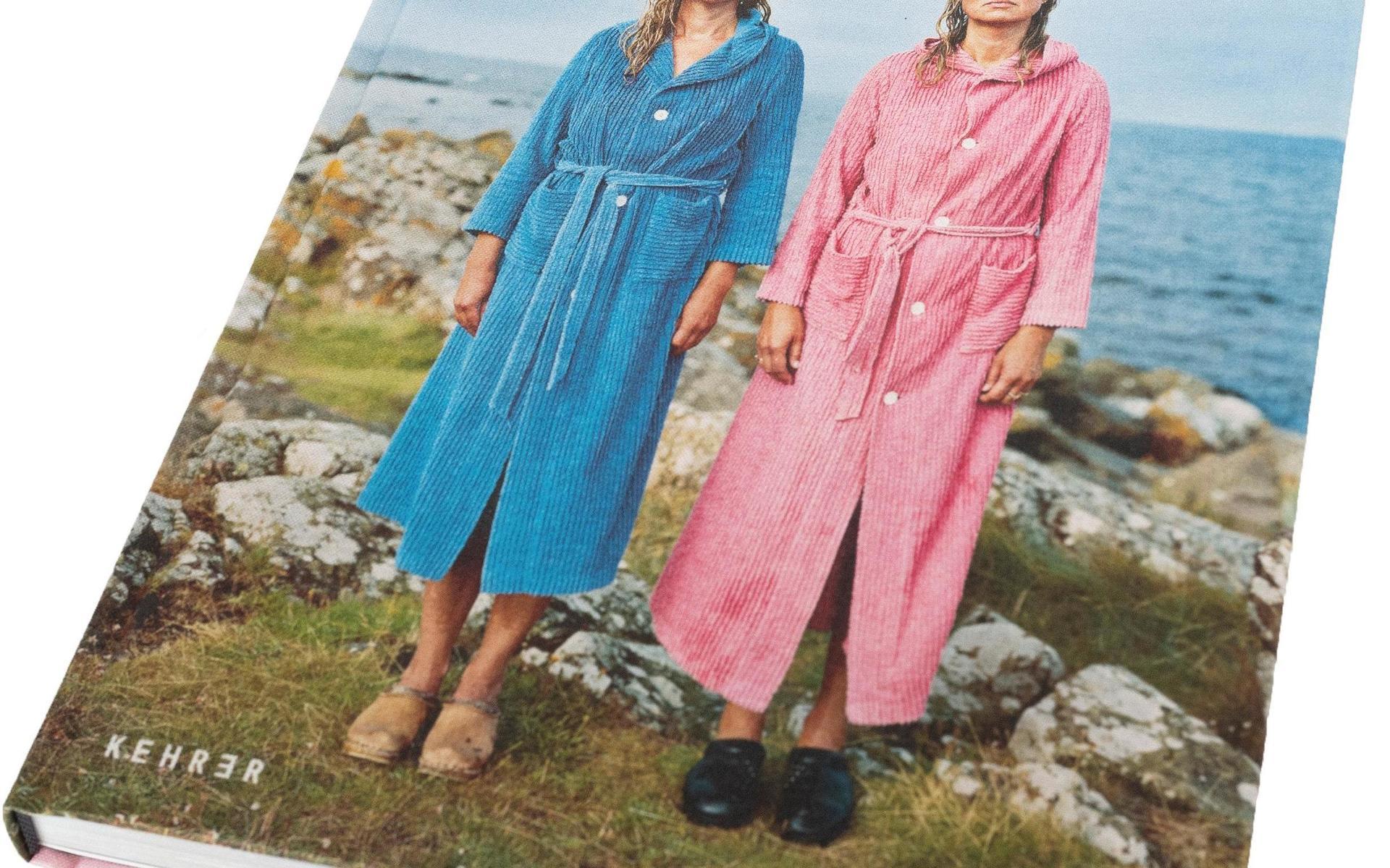 Boken 'The morning dip' ges ut av ett tyskt förlag. Pressbild. 