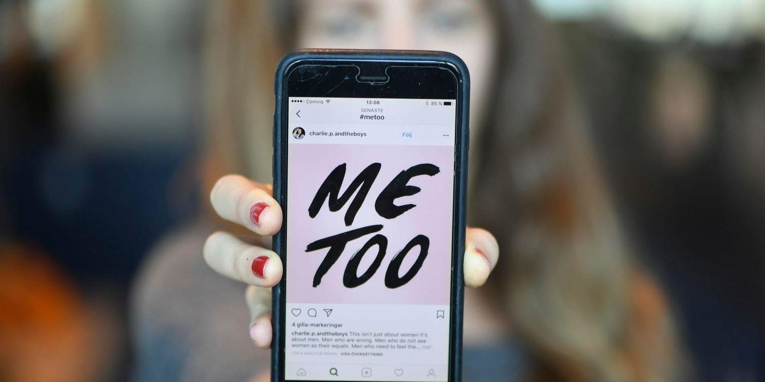 Me too. Kampanjen på sociala medier där kvinnor delar med sig av erfarenheter av sexuella övergrepp. #metoo. Arkivbild.