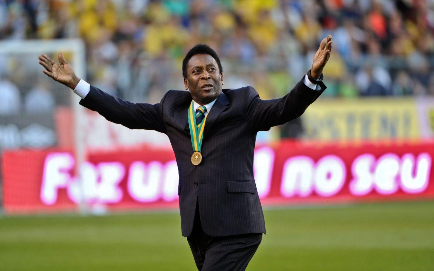 2012 återvände Pelé till Råsunda, där han avgjorde VM-finalen 1958. Det var den sista landskampen som spelades på arenan.