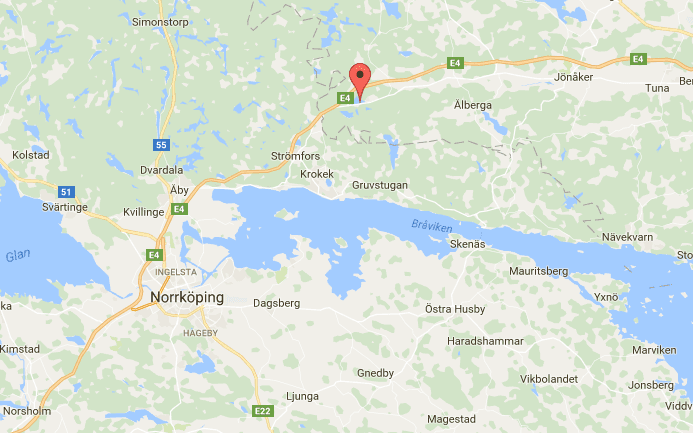 Kraftig villabrand i Stavsjö, Nyköpings kommun. Bild: SKärmdump