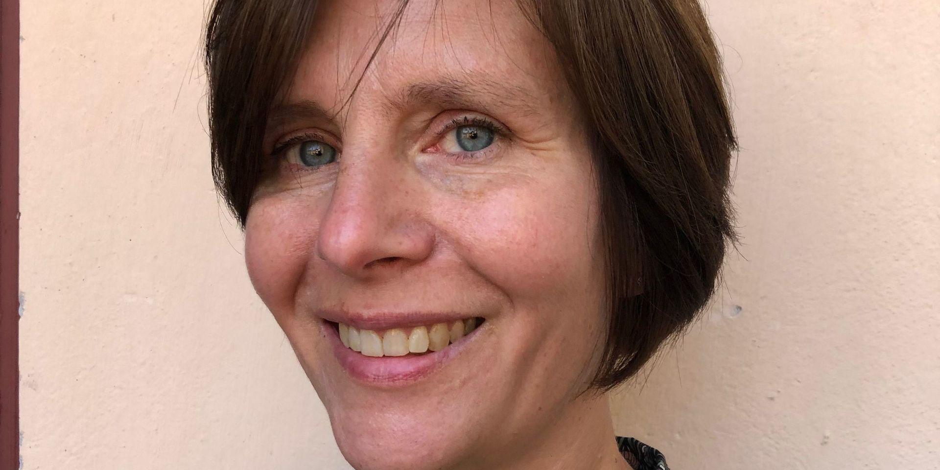 Johanna Nordmark Grass är överläkare på Giftinformationscentralen och varnar för användningen av muskotnöt. 