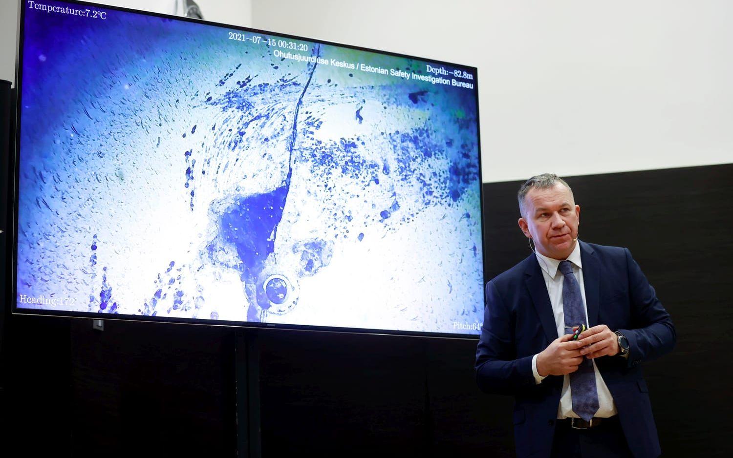Rene Arikas, utredningsordförande och estniska haverikommissionens chef, under tisdagens presentation.