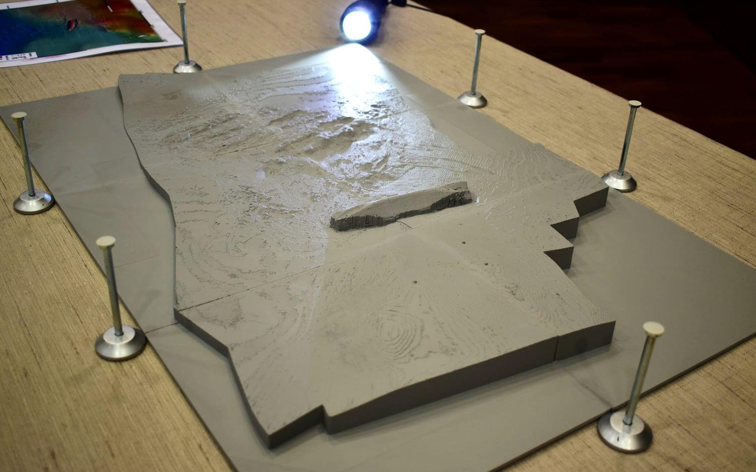 En 3D-modell av Estonias vrak och den omgivande havsbotten visades upp i samband med tisdagens pressträff.