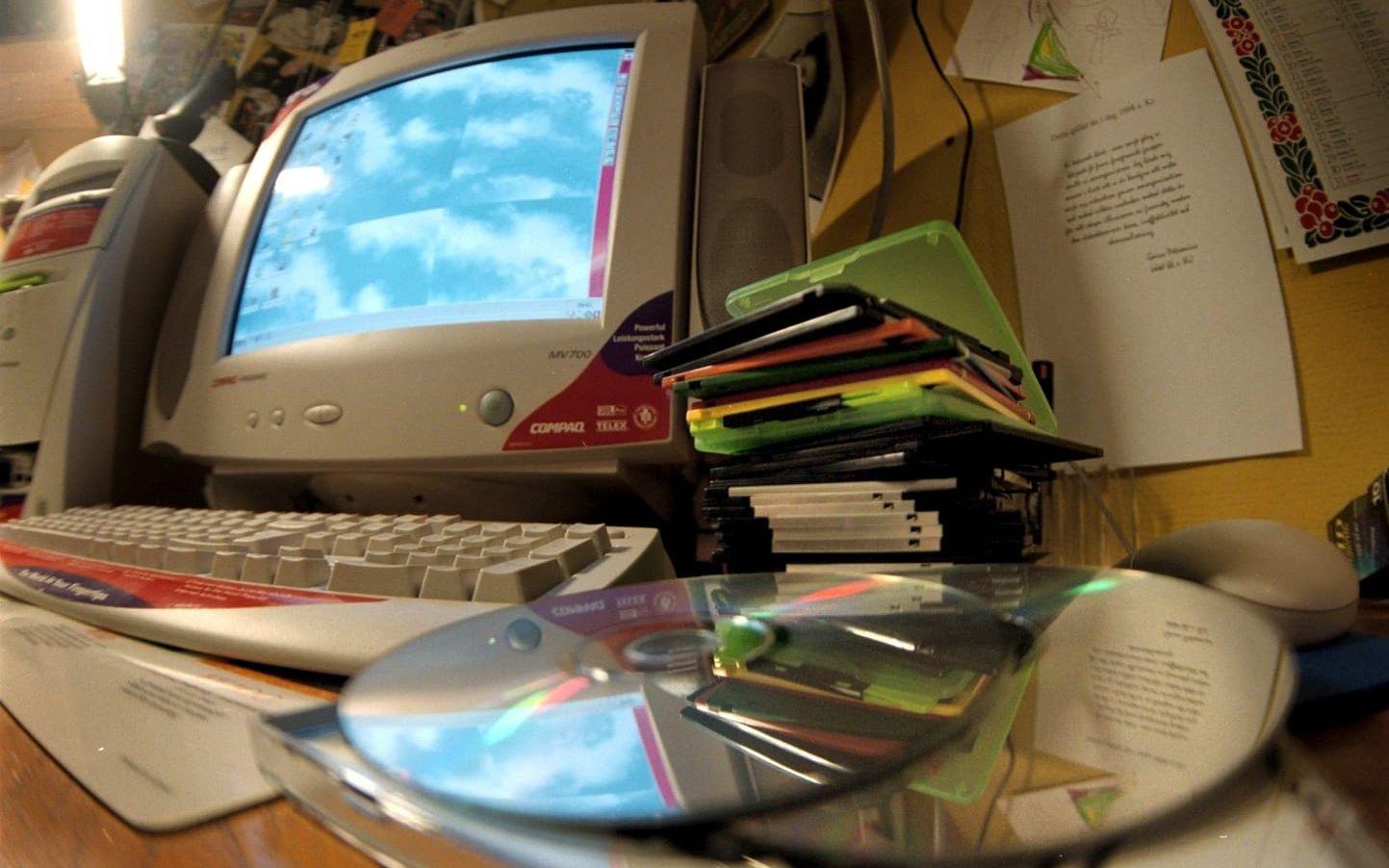 "Fallout” från 1997 spelades på cd-rom på stationära datorer. 
