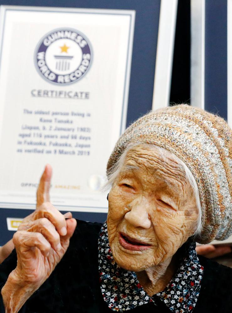 I september 2021 rapporterades det att det i Japan fanns 86 510 personer som var över 100 gamla.
