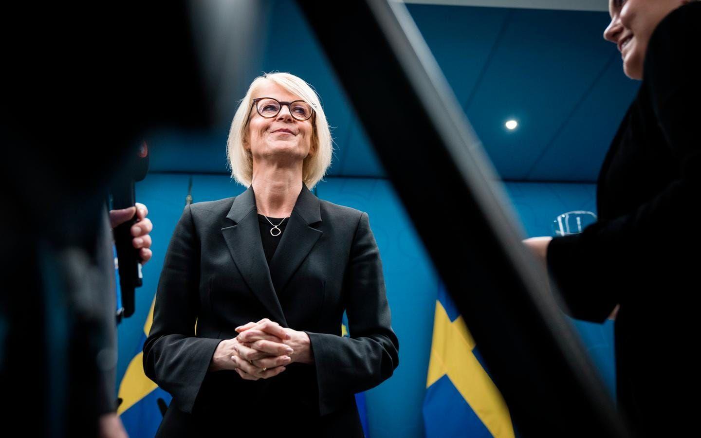 Tidigare under hösten presenterade Sveriges finansminister Elisabeth Svantesson (M) budgeten som bland annat innehåller ett ökat apanage. 