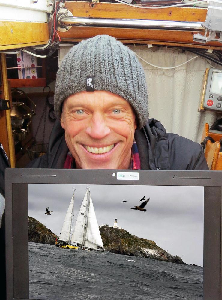 Här är den! Här är Muckle Flugga! Gustav Brax hittar bilden i datorn ombord direkt.                             