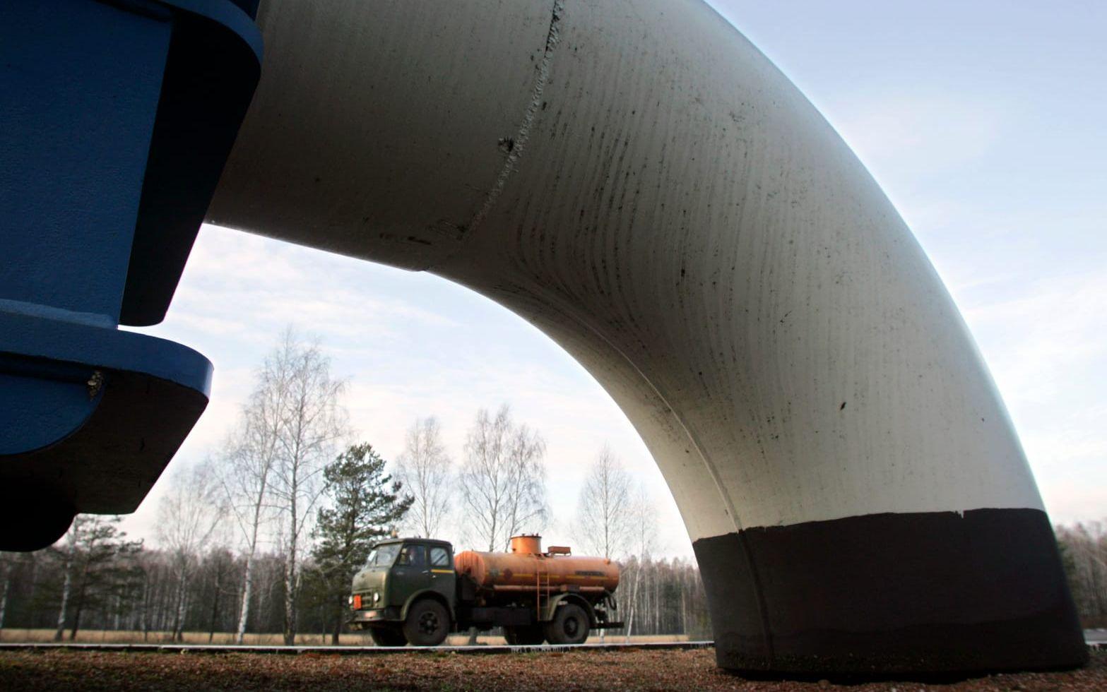 Olja flödar genom Druzjbaledningen igen, uppger Slovakiens näringsminister. Arkivbild från Belarus.