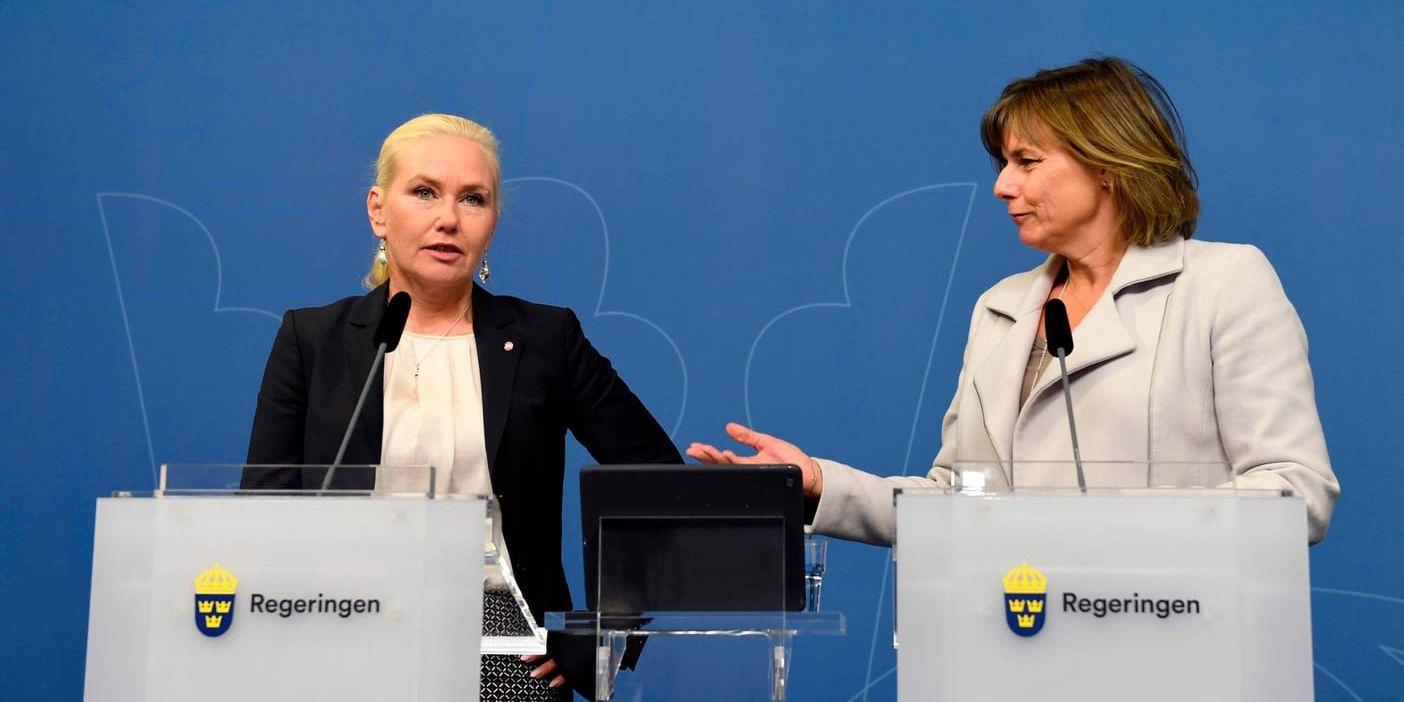 Infrastrukturminister Anna Johansson (S) och vice statsministern och klimatministern Isabella Lövin (MP) vill bygga höghastighetsbanor.