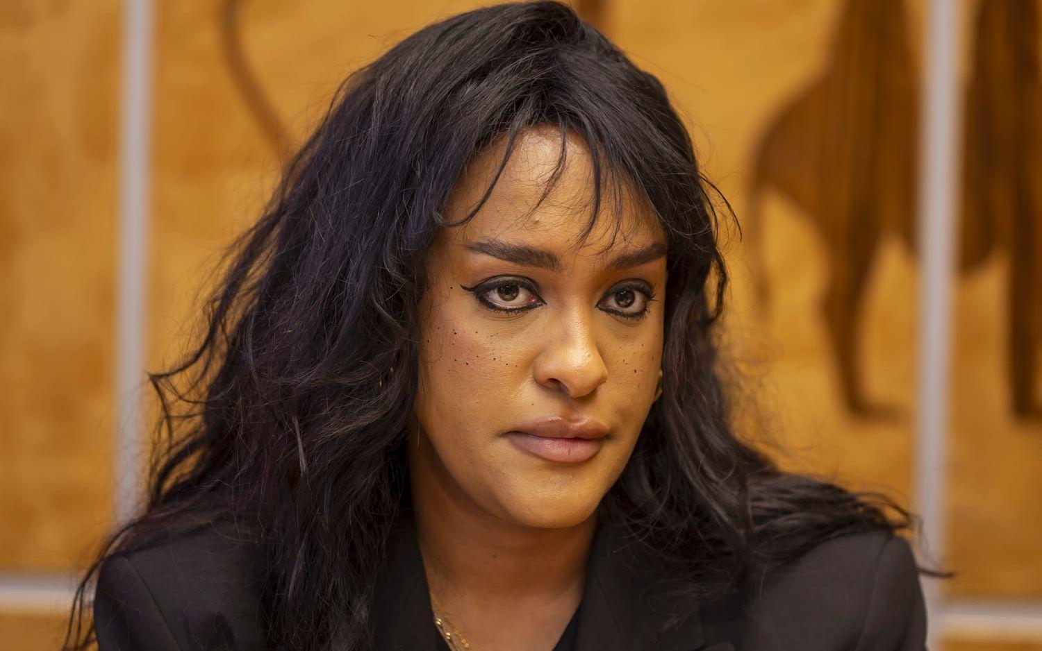 Sista gången Betlehem Isaak såg sin far Dawit Isaak låg han på sjukhus och sade till sin fru att hon var tvungen att återvända med barnen till Sverige. 'Han hade blivit torterad.'