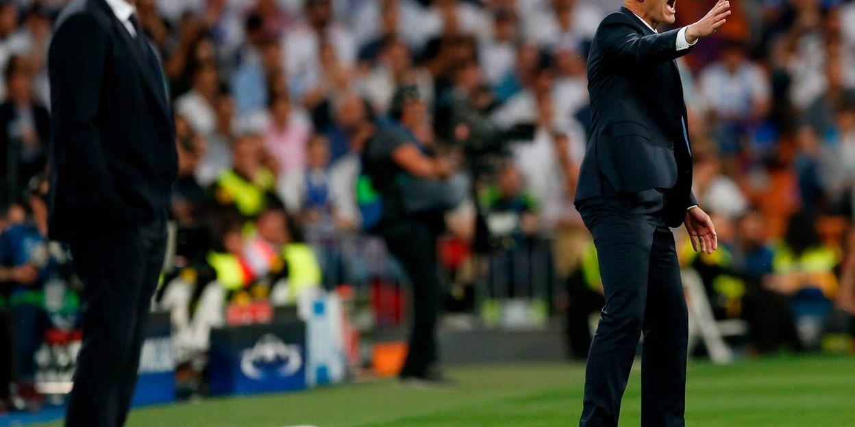 Bayern Münchens tränare Carlo Ancelotti, till vänster, tyckte att domarna avgjorde Champions League-kvartsfinalen. Kollegan i Real Madrid, Zinedine Zidane, höll inte med.