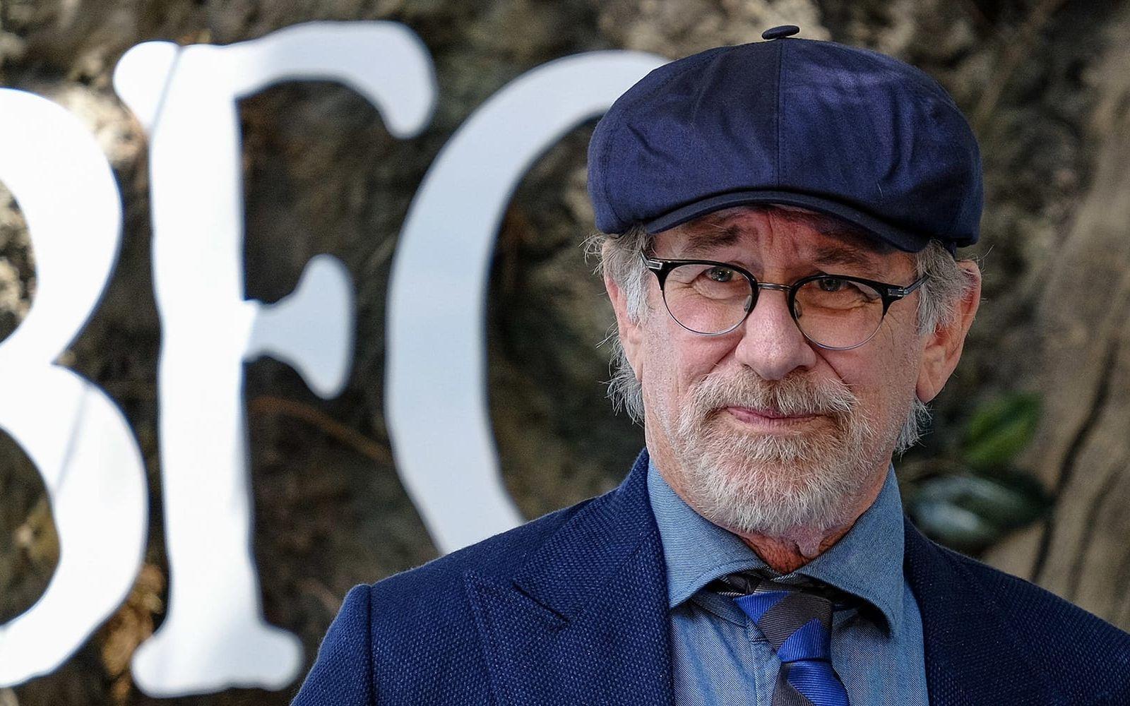 <strong>NU:</strong> Steven Spielberg anses vara en av filmhistoriens viktigaste regissörer och producenter. Två gånger har han belönats med en Oscar för bästa regi (Saving Private Ryan och Schindler’s list) och han har hela sexton Oscarsnomineringar på sitt CV. Foto: Stella Pictures