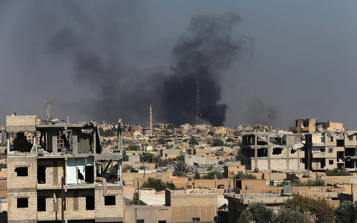 Strider i al-Raqqa.FOTO: Hussein Malla/AP
