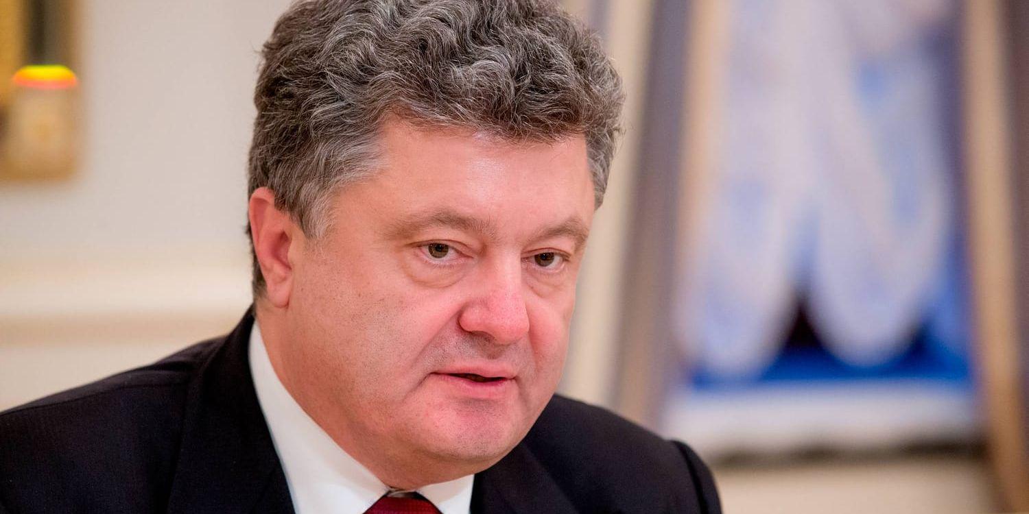 Ukrainas president Petro Porosjenko har förbjudit tillgång till det ryska sociala nätverket VK under tre år. Arkivbild.