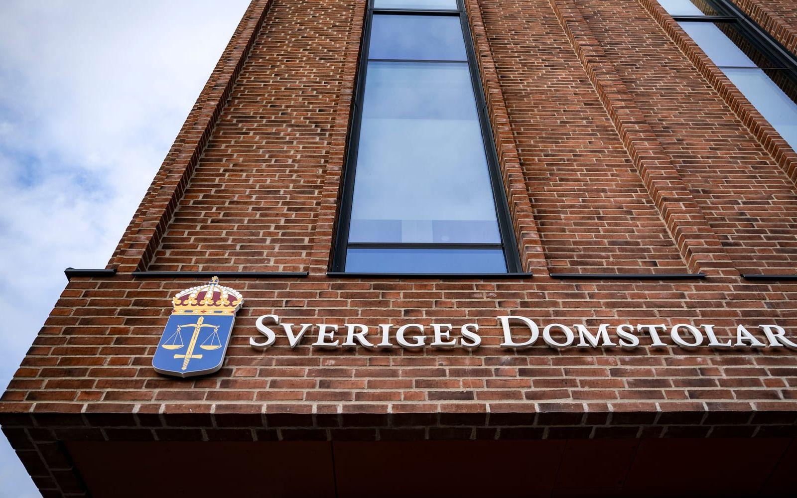 Malmö tingsrätt dömer en 19-årig man för ett mordförsök i mars förra året som domstolen beskriver som avrättningsliknande. Arkivbild.