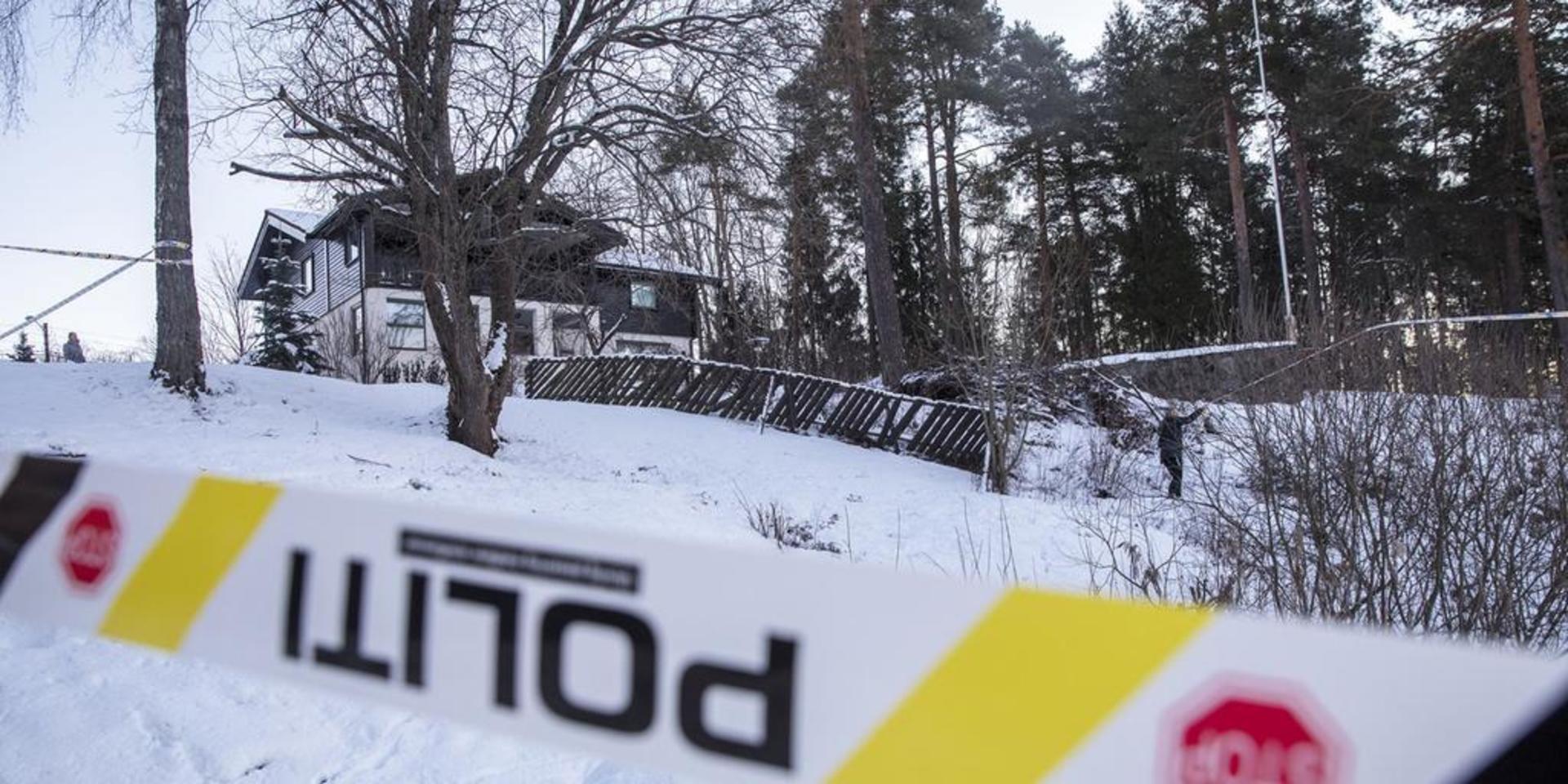 Miljardärshustrun misstänkt ha kidnappats utanför sitt hem utanför Oslo. Samma dag som polisen offentliggjorde misstankarna den 9 januari genomfördes tekniska undersökningar vid bostaden. 