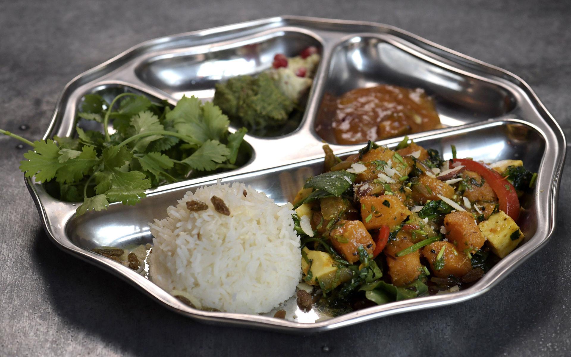 Smakstarkt och lättlagat – Pumpa paneer vadji, en typ av sidorätt som tillsammans med goda tillbehör blir en hel måltid.