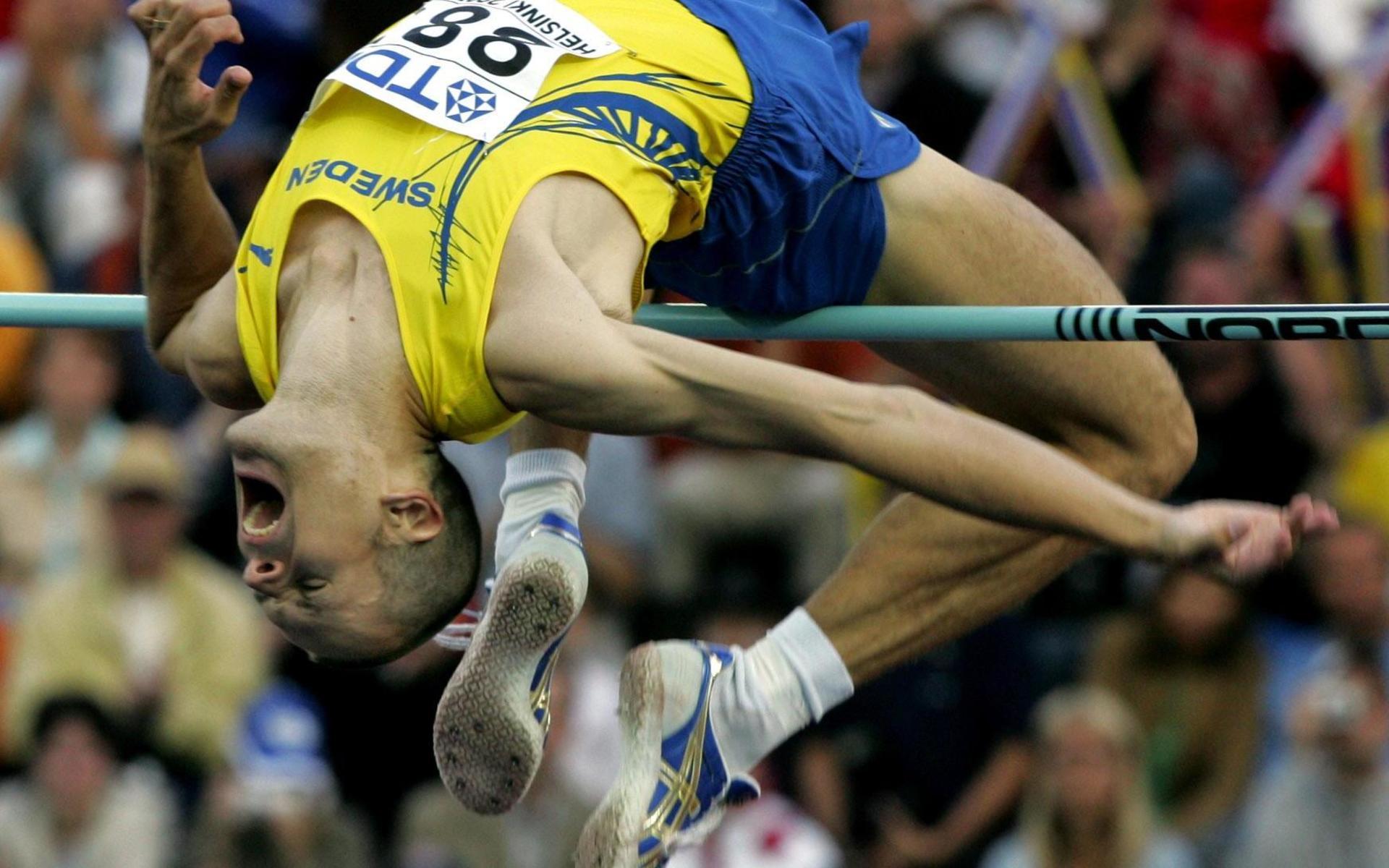 Höjdhopparen är en av Sveriges bästa friidrottare genom tiderna, med ett OS-guld från Aten som en av hans främsta meriter. 