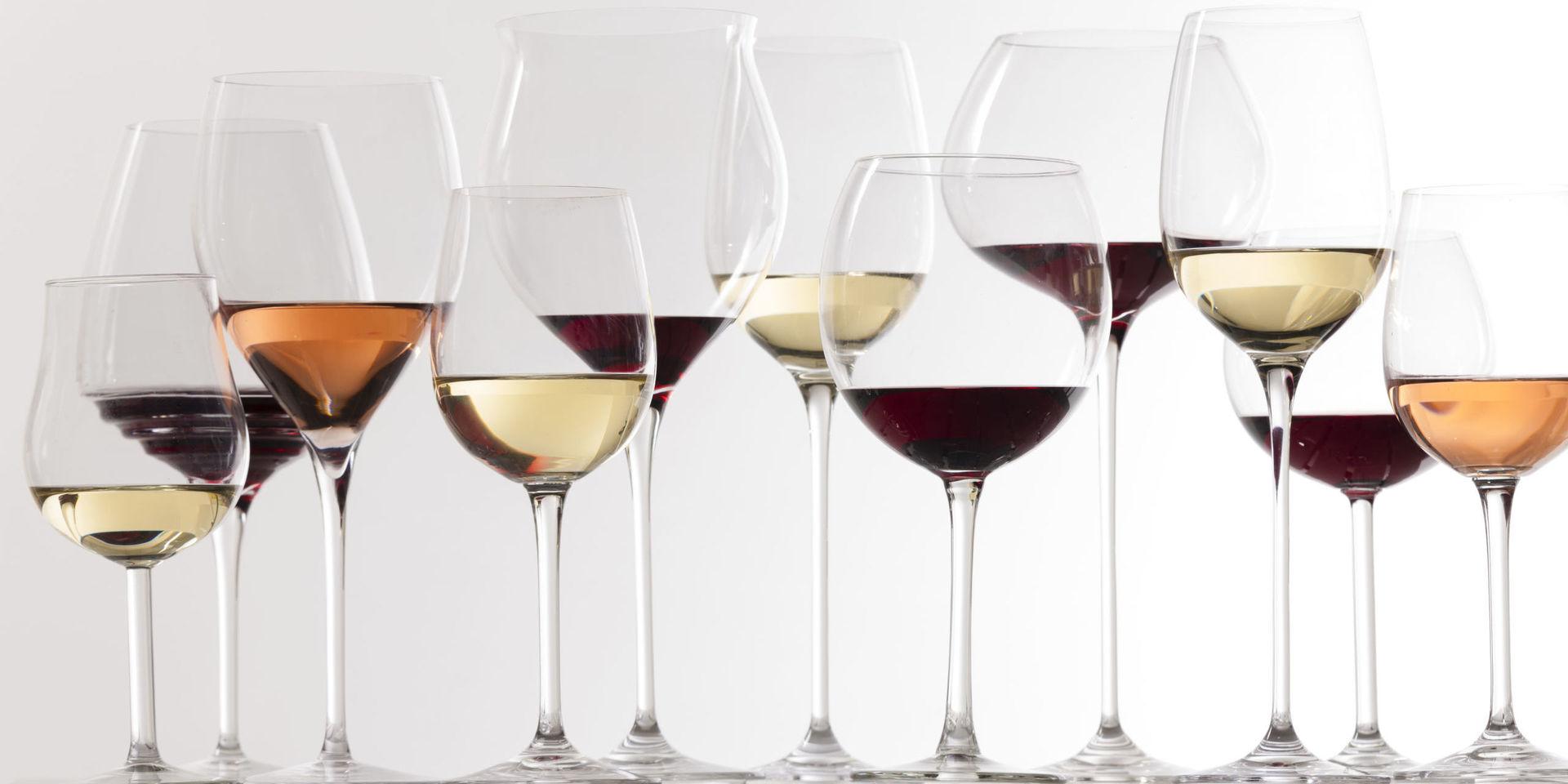 Orangefärgat vin har börjat att synas i vinbarer och restauranger, men också på Systembolagets hyllor.