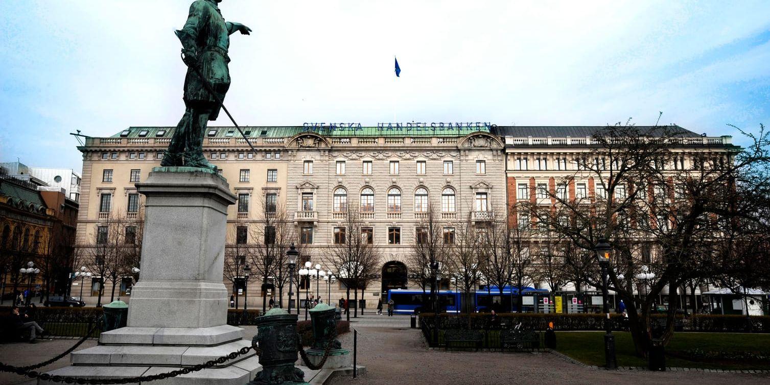 Statyn över Karl XII i Kungsträdgården i Stockholm. Arkivbild.