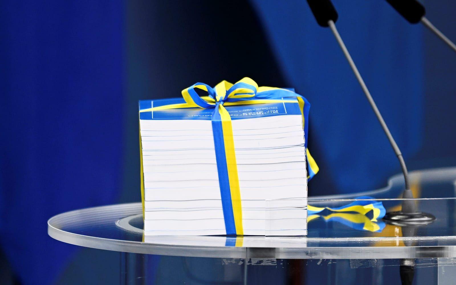 Så här ser den ut, regeringens budgetproposition för 2023.