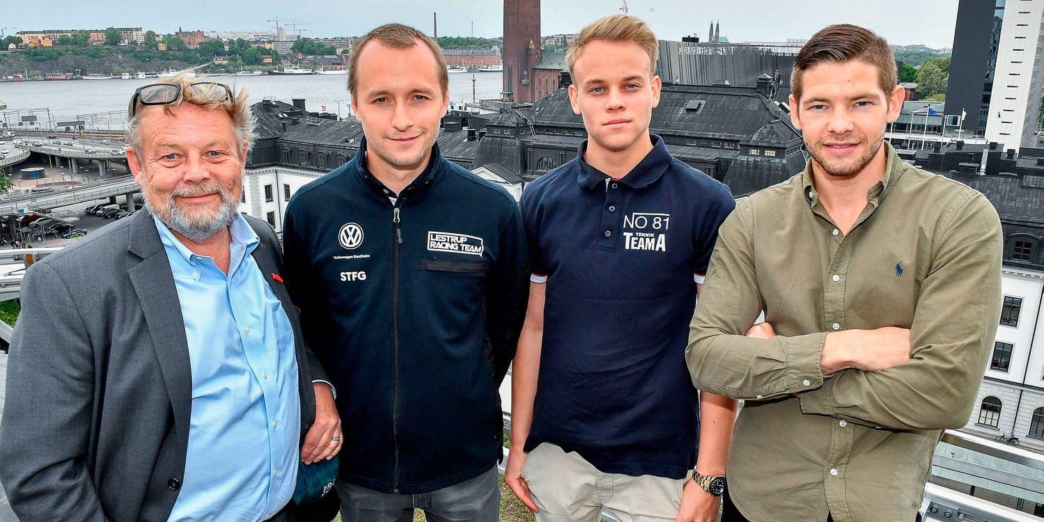 STCC-förarna Peter "Poker" Wallenberg Jr (längst till vänster), Nicklas Oscarsson (trea från vänster) och Fredrik Blomstedt (längst till höger) är laddade inför tävlingen på hemmaplan på Solvalla i nästa vecka, så även Team Lestrums chef Fredrik Lestrup (tvåa från vänster).