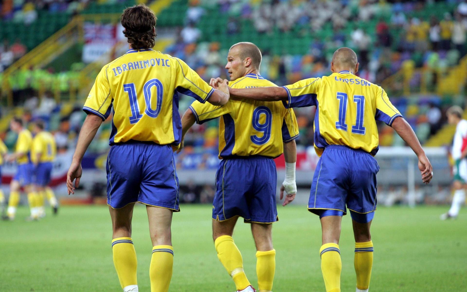 Zlatan Ibrahimovic, Fredrik Ljungberg och Henrik Larsson var tre av förgrundsfigurerna när Sverige vann med 5-0 mot Bulgarien i Lissabon 2004. Det blev en kvartsfinalplats till slut. 