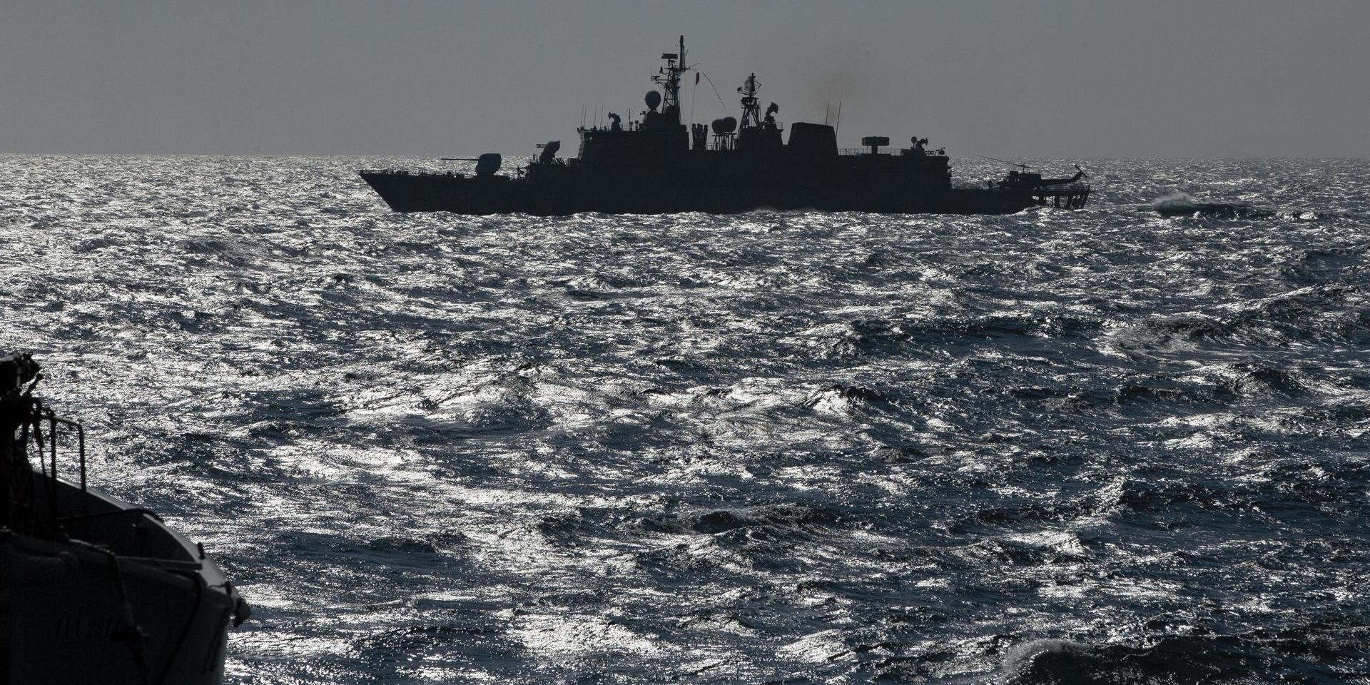 En turkisk fregatt under en övning i Svarta havet 2015. 