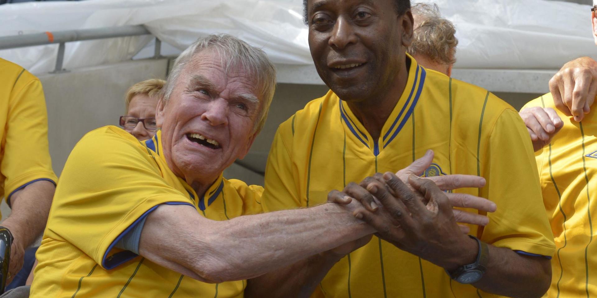 Agne Simonsson och Pelé. Arkivbild.