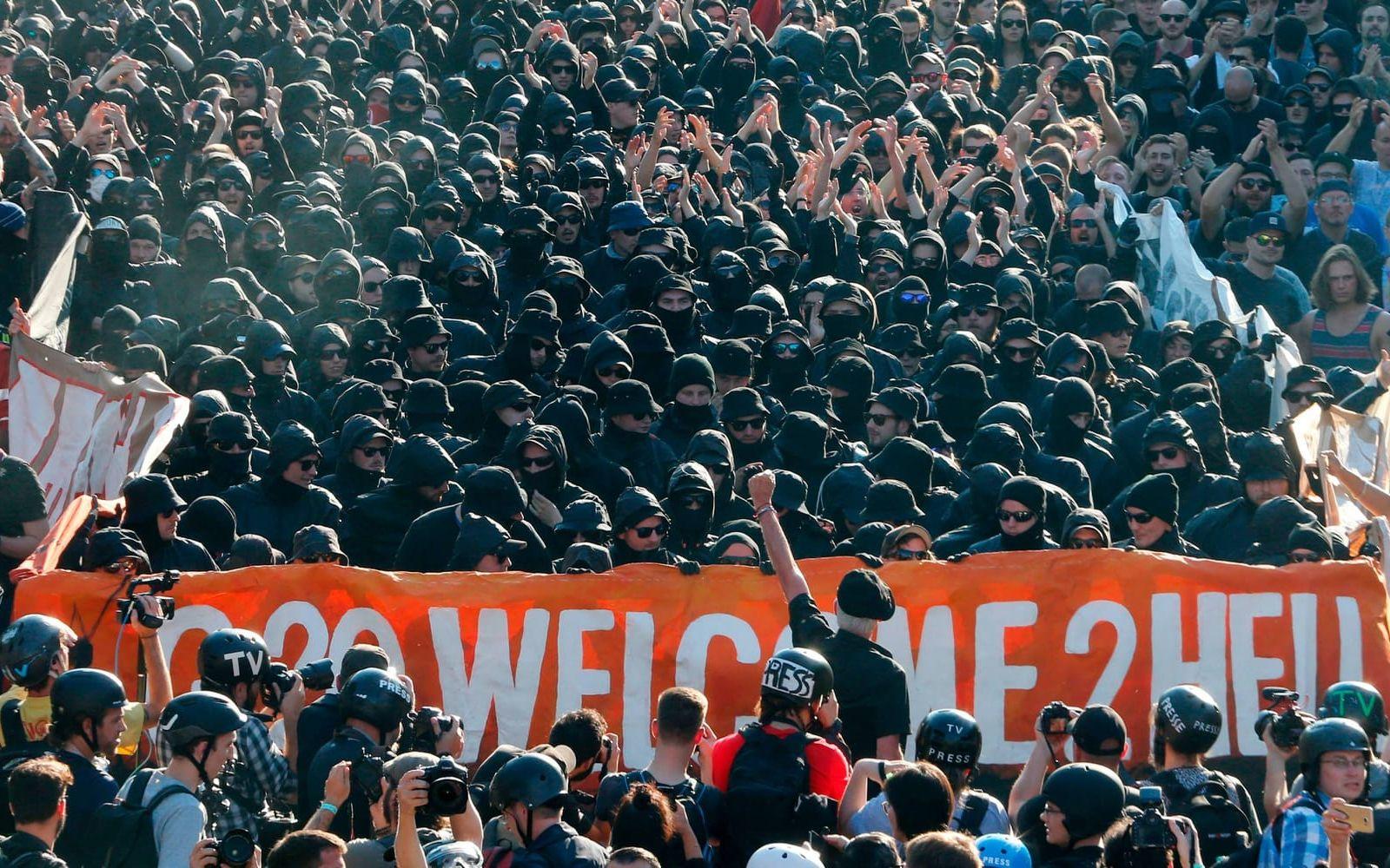 Nätverket ARNA har tidigare ställt sig bakom "Welcome to Hell"-kampanjen inför G20-mötet i Hamburg. Bild: AP