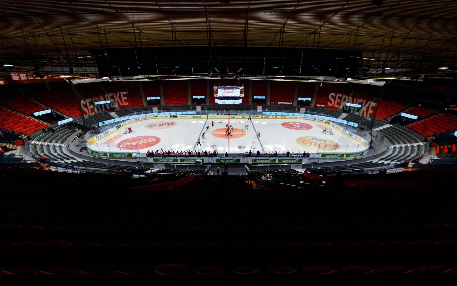 Frölundas sista match i SHL innan säsongen avslutades spelades i en tomt Scandinavium. 