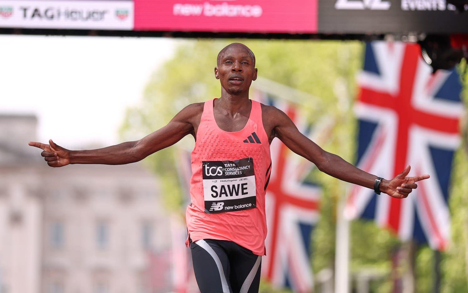 Sebastian Sawe, den förste att springa maraton under två timmar, dopningstestar sig ofta.