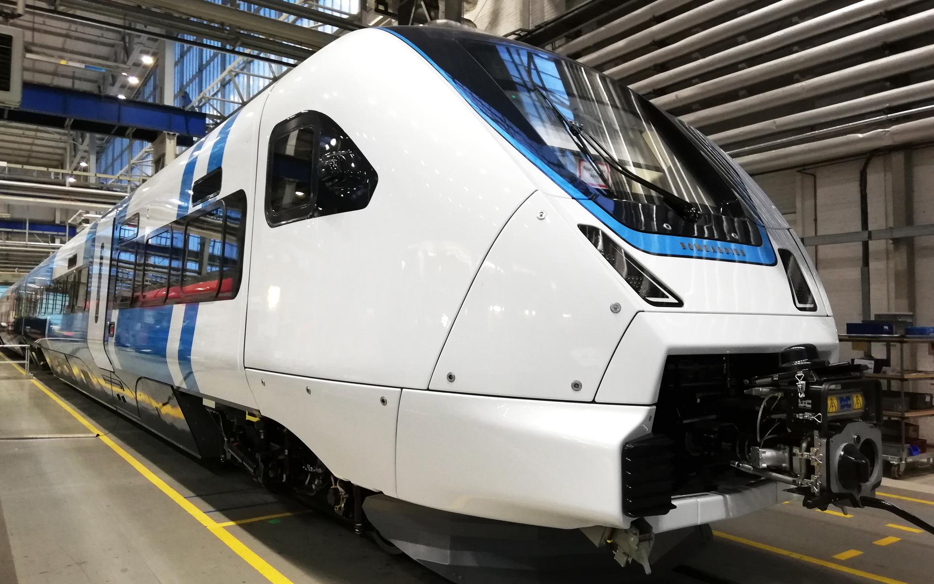 Planen är att de första tågen som kan sättas i trafik ska trafikera Vänerbanan, Trollhättan–Vänersborg. Sedermera ska tågmodellen trafikera hela regionen.
