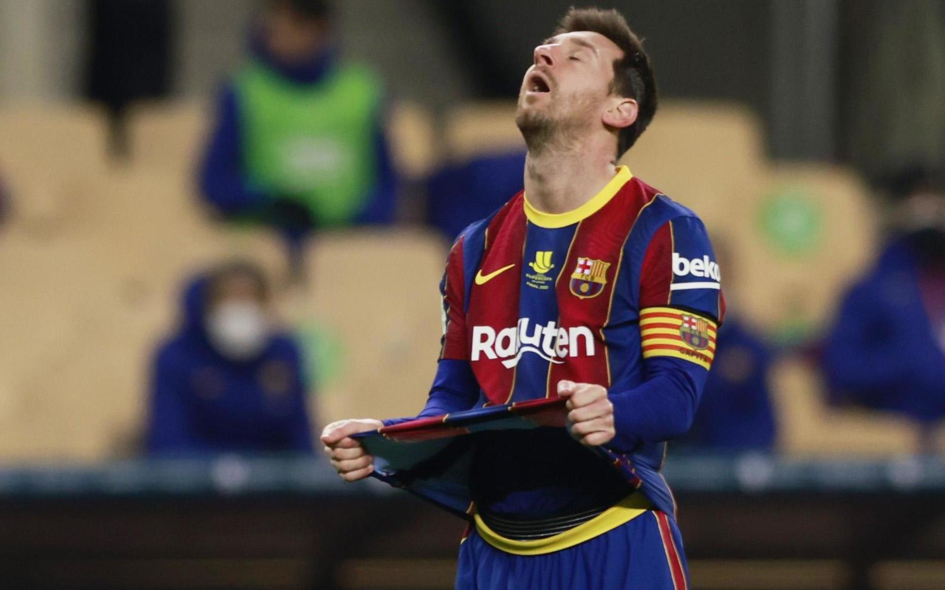 FC Barcelona uppges vara nära konkurs. Klubben har 12 miljarder kronor i skulder. 