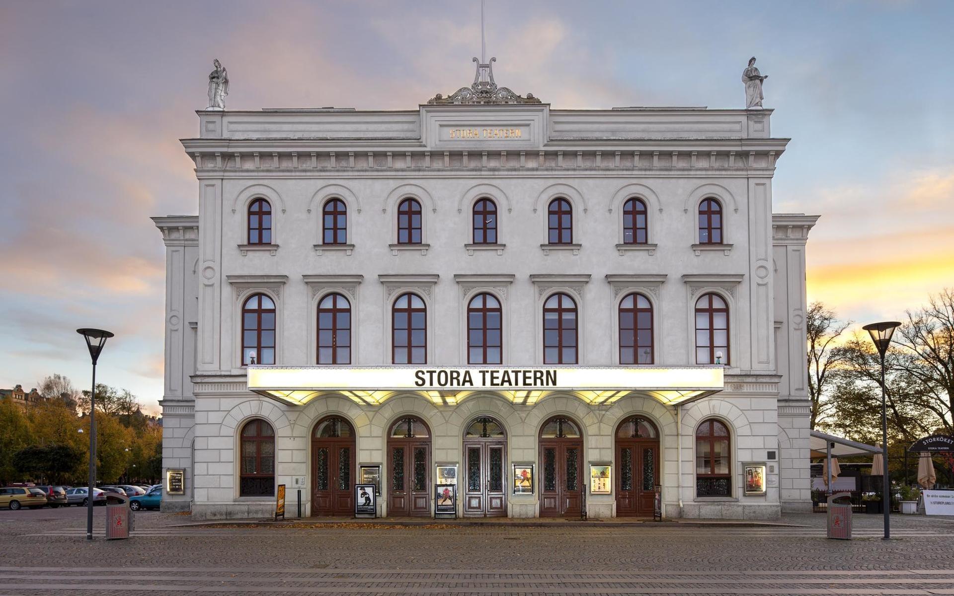 Stora teatern invigdes redan 1859.