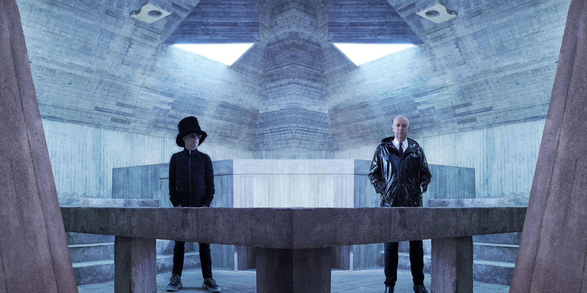 Den 17 juni kommer Pet Shop Boys till Globen, Stockholm, under duons kommande greatest hits-turné. Pressbild.