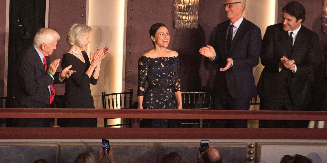 Julia Louis-Dreyfus hedras med Mark Twain-priset vid Kenndy Center for the Performing Arts i Washington DC.