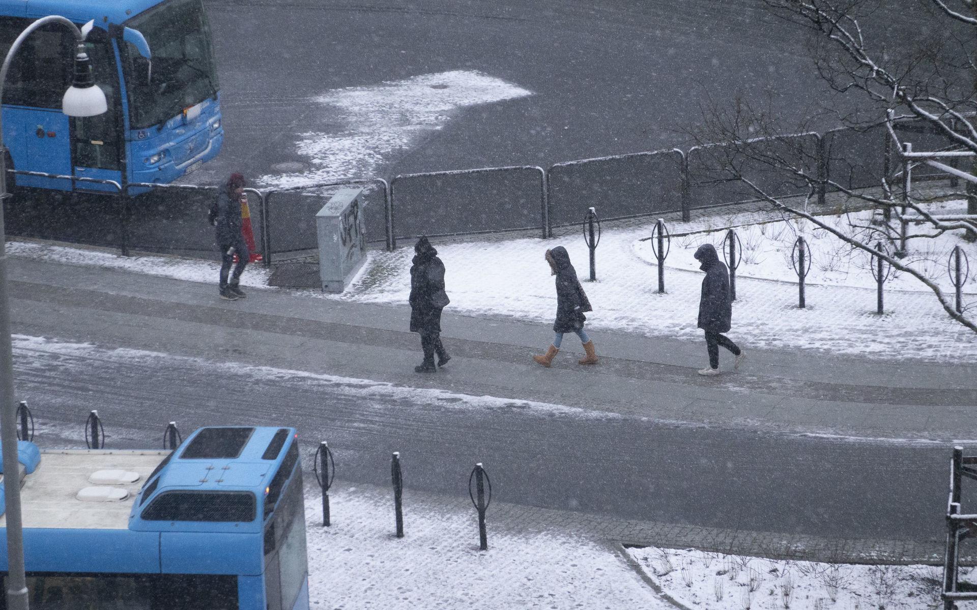 Det har snöat ymnigt hela morgonen i Göteborg.
