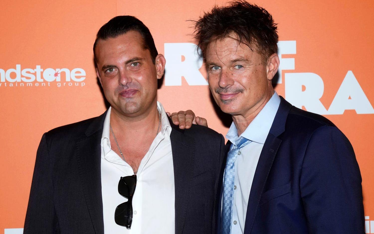 Patrick Muldoon till höger tillsammans med producenten Patrick Hibler (vänster) 2025.