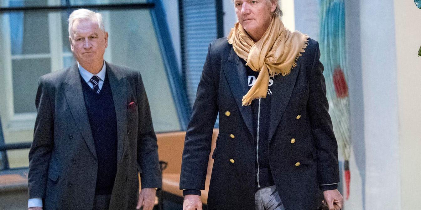 Victor Muller (till höger) tillsammans med sin advokat Hans Strandberg vid hovrättsförhandlingarna i december.