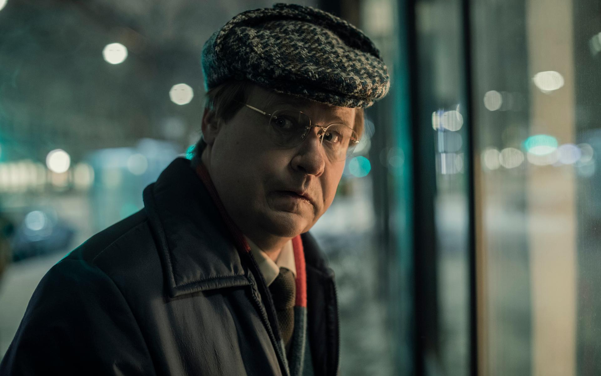 Robert Gustafsson som spelar Stig Engström i ”Den osannolika mördaren” har berättat i intervjuer att han själv var på biografen kvällen då Palme blev mördad.