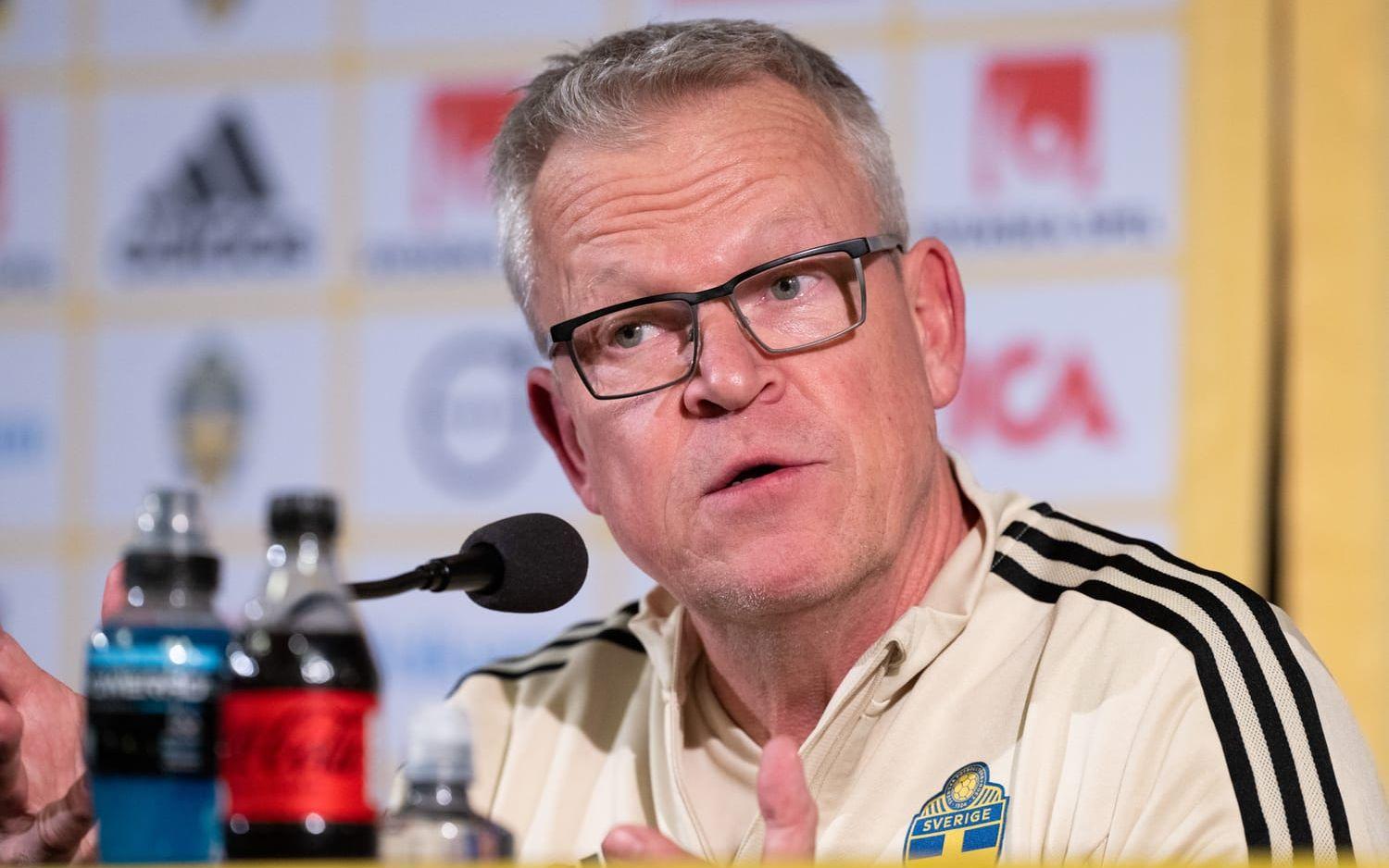 Janne Andersson reagerar på öl-förbudet på VM-arenorna. 