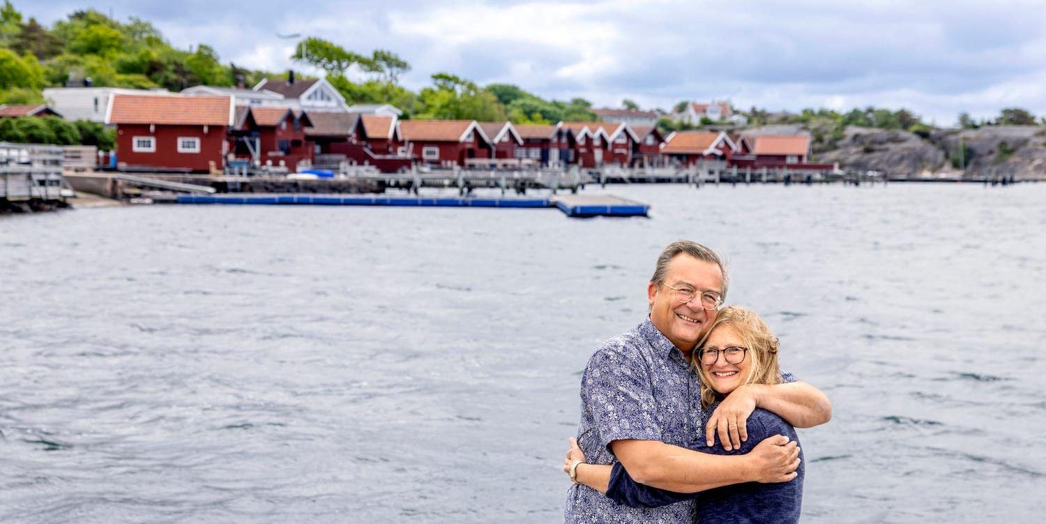 När Johan och Lisa Persson bestämde sig för att segla jorden runt kunde de inte segla. Men de tränade och resan blev ett minne för livet som parets två barn också tog del av genom att komma på besök på olika platser. ”Det mesta går bara man vill. Jag hoppas att vi kan inspirera andra”, säger Lisa.